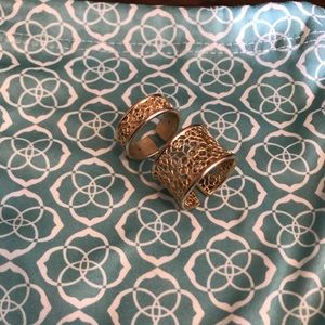 Kendra Scott Rose gold ring set (size S/M)